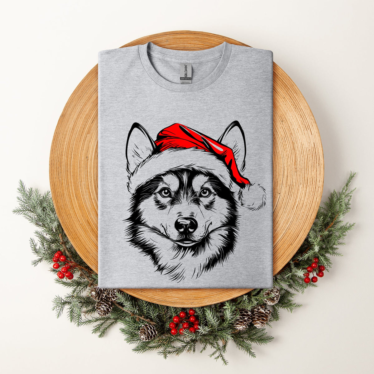 Husky Santa Claus With Christmas Paws And Festive Holly For Dog Lovers Comfort Colors Tee