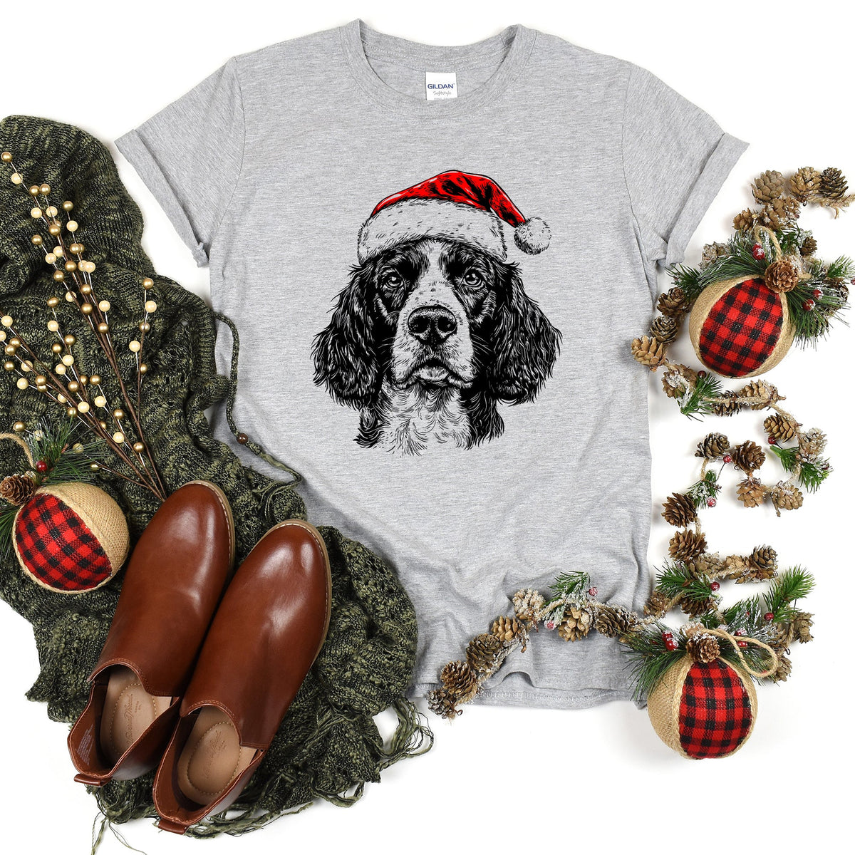 Springer Spaniel Santa Christmas Dog Lover Pet Illustration Limited Edition Comfort Colors Tee