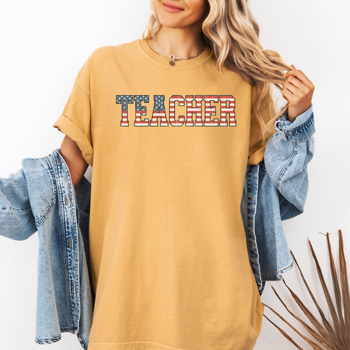 Teacher USA Flag Retro Classroom Pride Teacher Appreciation Edition Comfort Colors Tee