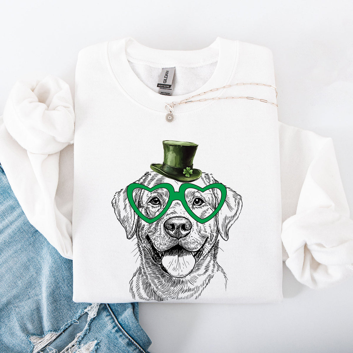 Labrador Retriever Adorable Dog St Patrick's Day Lucky Irish Celebration Sweatshirt