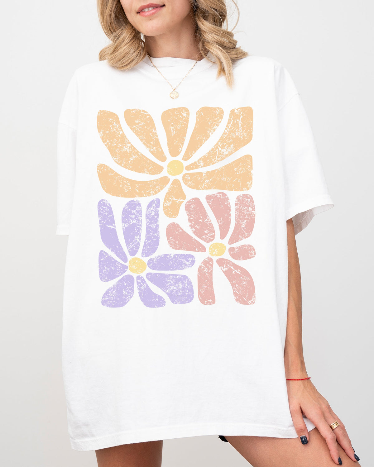 Lovely Gorgeous Abstract Flowers Boho Floral Design Summer Vibes Comfort Colors Tee