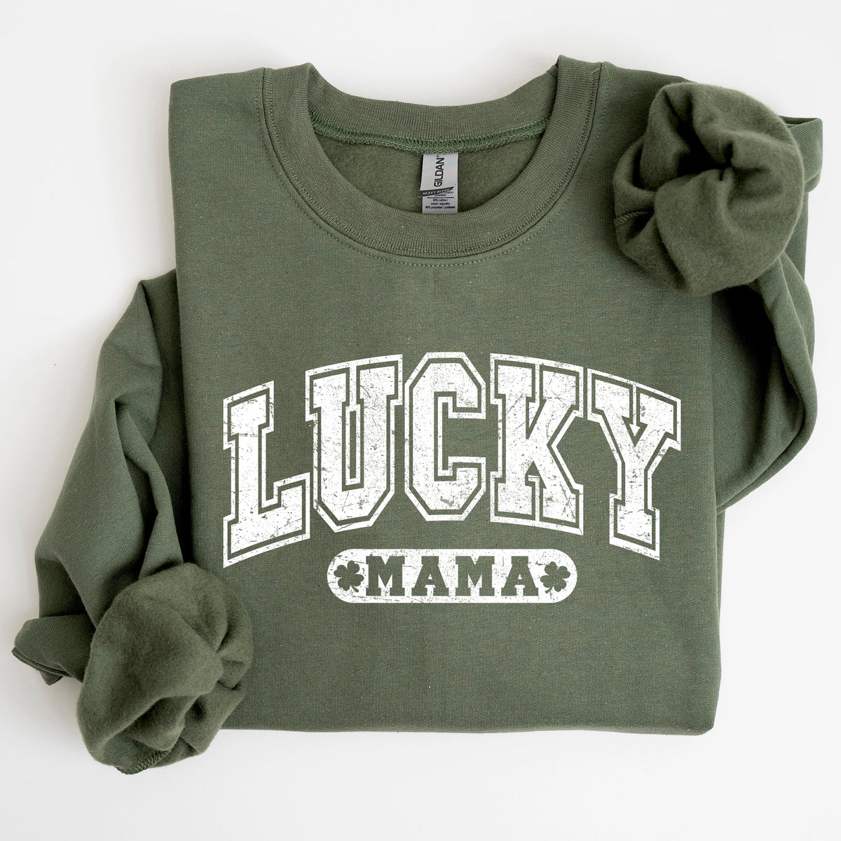 Lucky Mama Retro St Patrick's Day Irish Luck Graphic Vintage Cozy Festive Sweatshirt