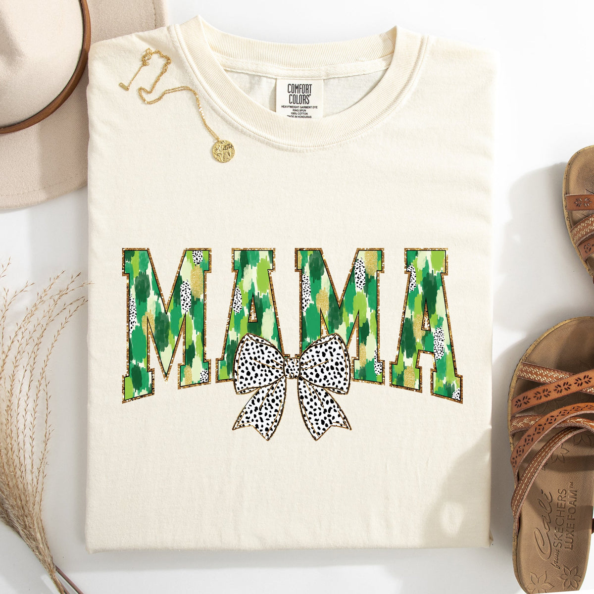 Mama Painted Dalmatian Bow St Patrick's Day Shamrock Clover Lucky Leprechaun Comfort Colors Tee