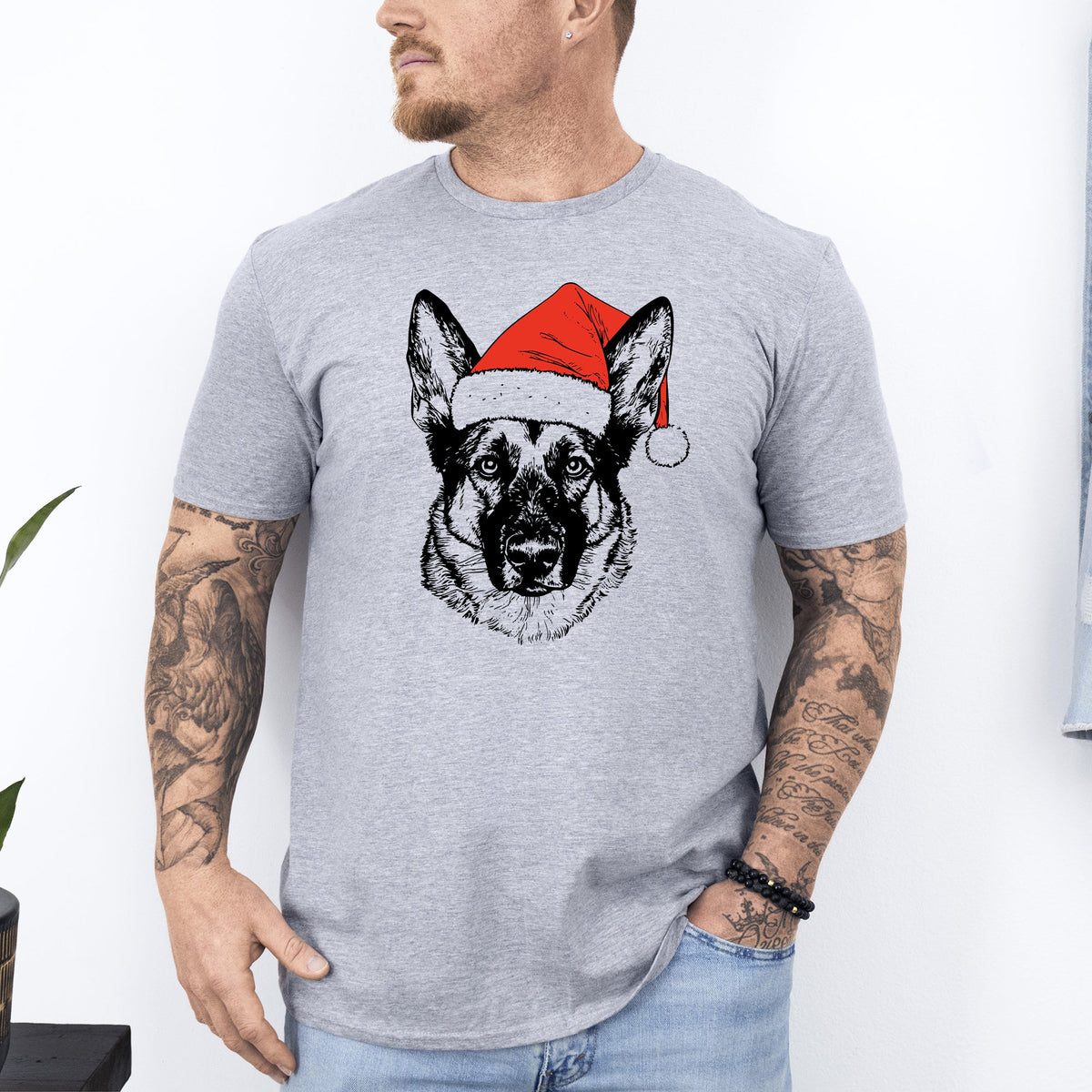 Norwegian Elkhound Santa Claus Christmas Dog Lover Portrait Graphic Comfort Colors Tee