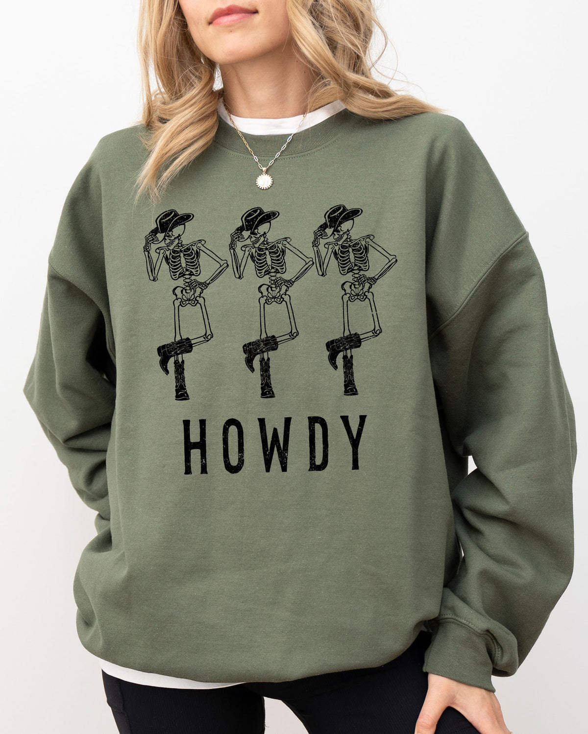 Howdy Skeleton Cowboy Ghost Funny Witch Aesthetic Meme Halloween Spooky Costume Sweatshirt