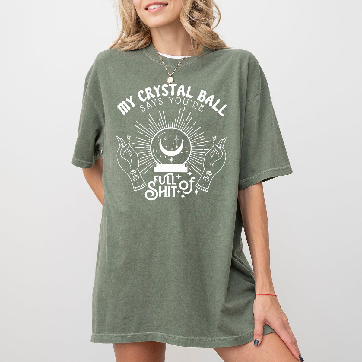 Crystal Ball Skeleton Funny Pumpkin Spooky Witch Aesthetic Meme Halloween Costume Comfort Colors Tee