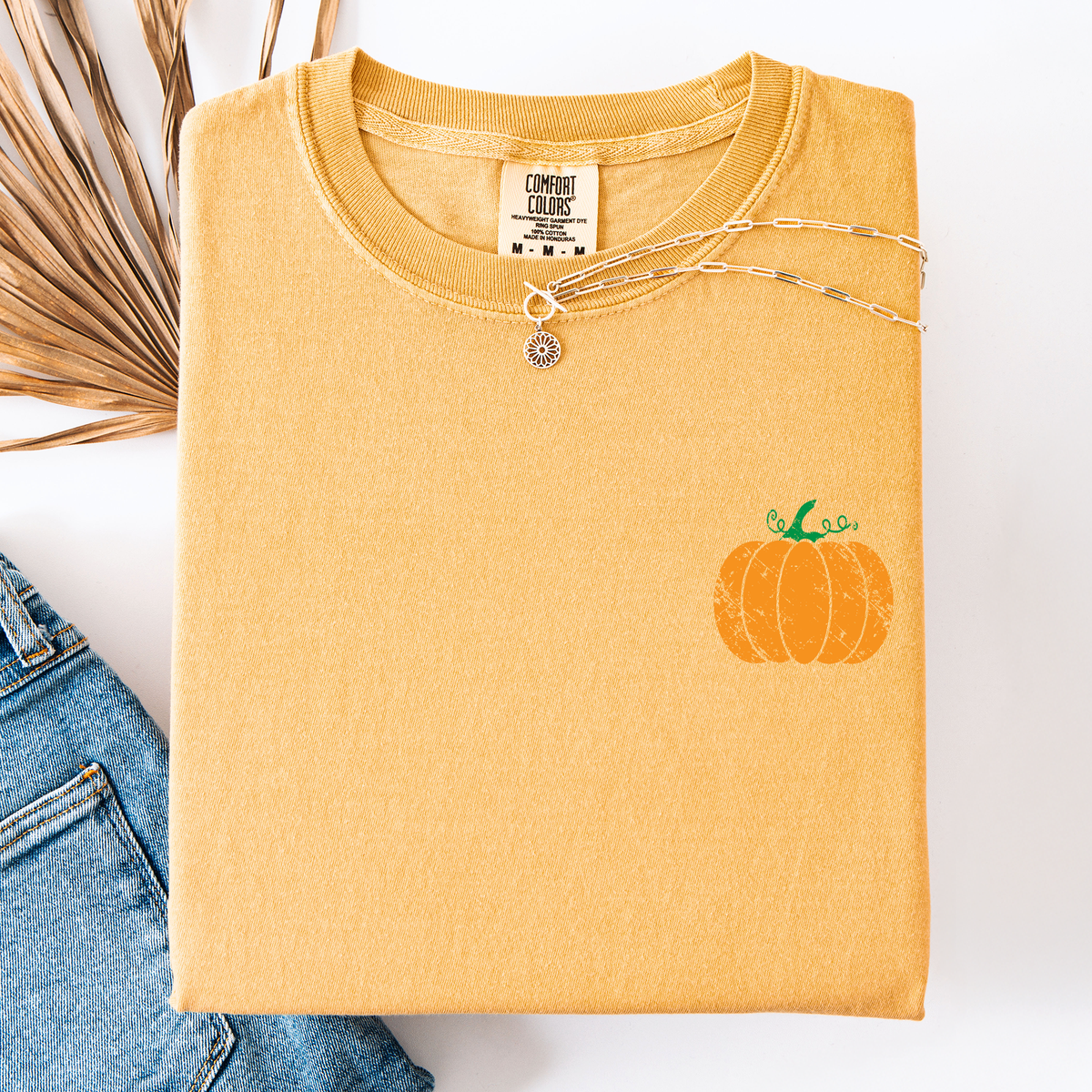 Mama Pumpkin Pattern Watercolor Leopard Pumpkins With Hand-Painted Bouquet Comfort Colors Tee