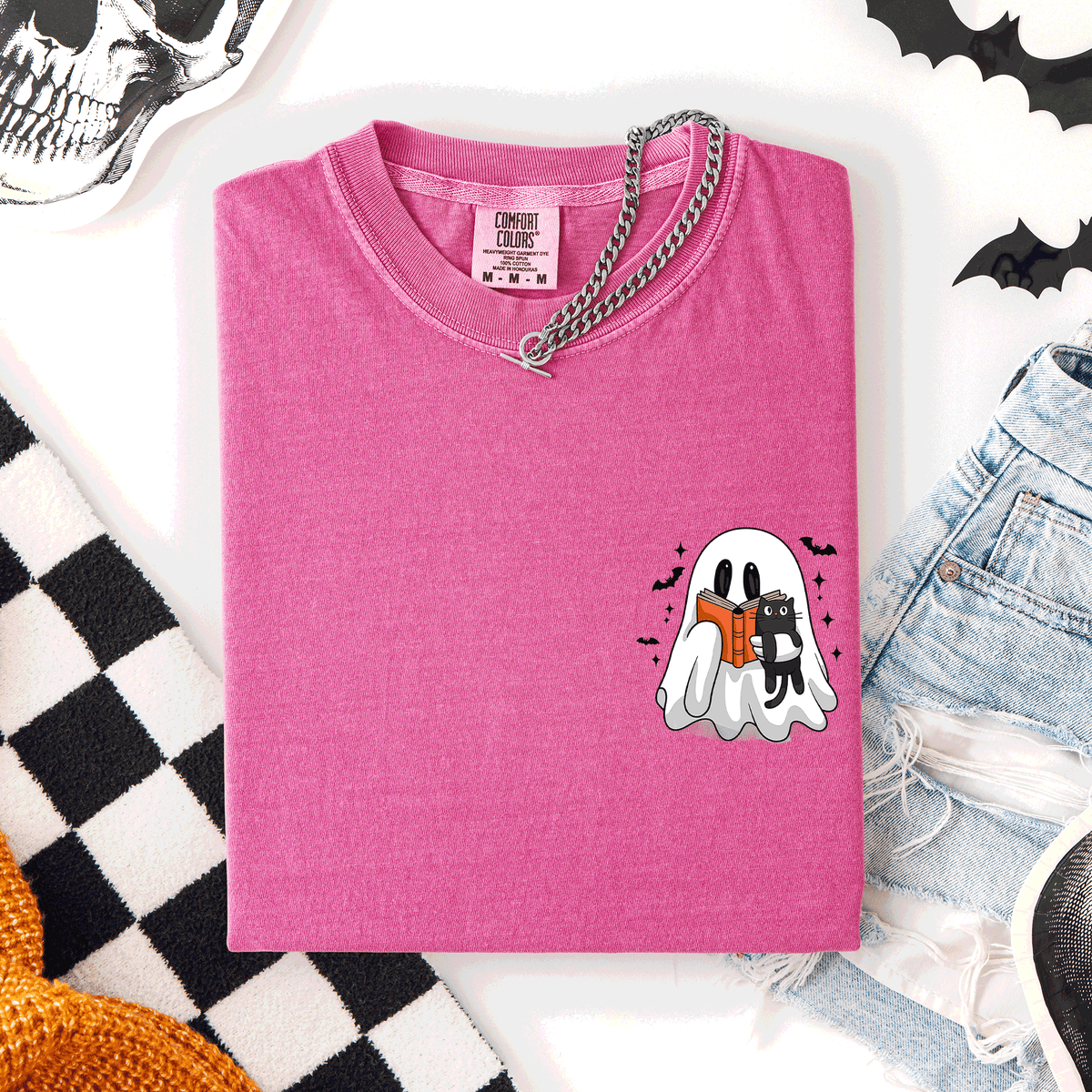 Reading Ghost Cat Funny Halloween Book Library Pocket Edition Comfort Colors Tee