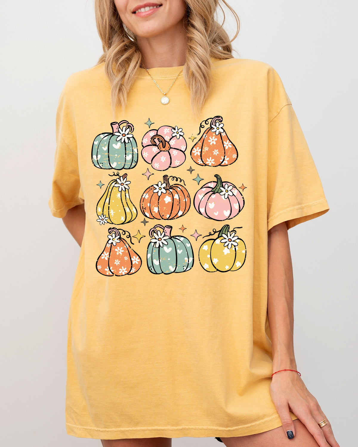 Retro Colorful Floral Pumpkins Halloween Jack-O-Lantern Fall Autumn Comfort Colors Tee
