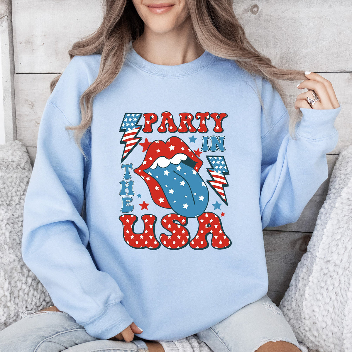 Retro Party In The USA Tongue 4th Of July Vintage Patriotic Graphic Edition Sweatshirt