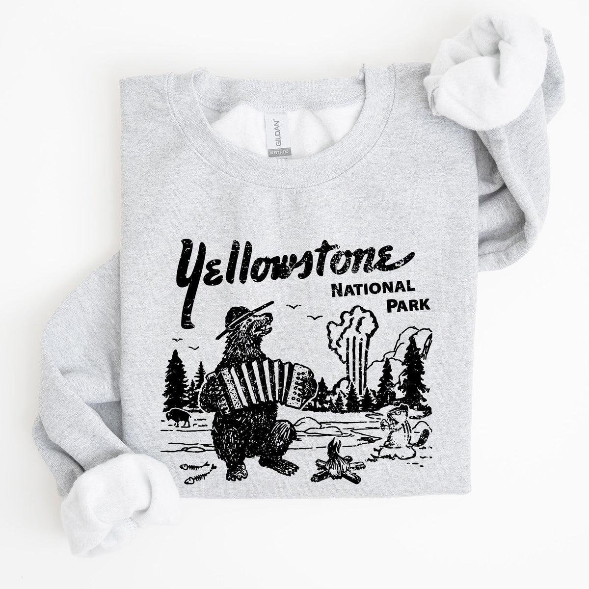 Retro Yellowstone National Park Bear Chipmunk Nature Landscape Illustration Sweatshirt