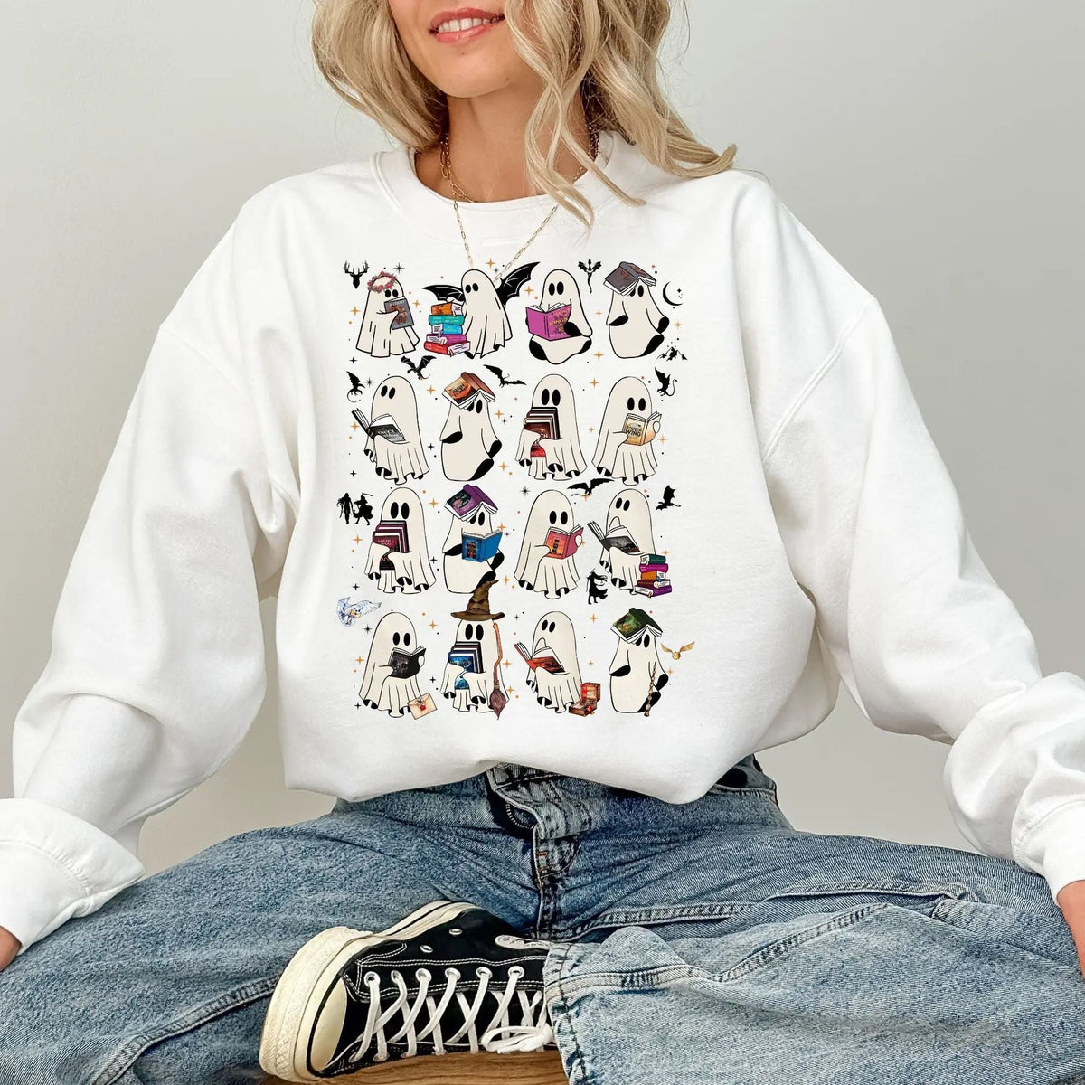 Retro Ghost Book Sweatshirt – Fourth Wing, ACOTAR & SJM Book Lover Gift