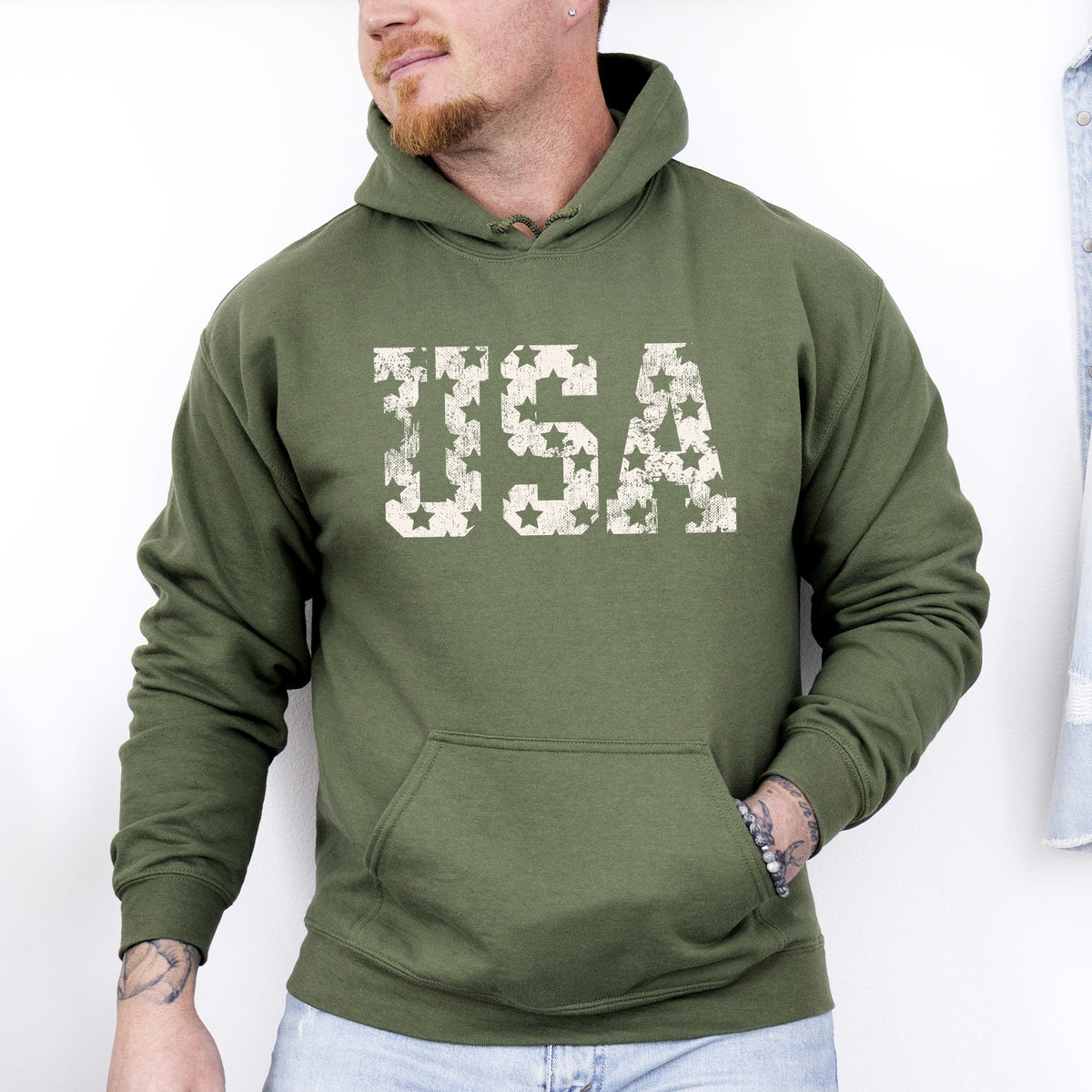 Retro USA Stars Patriotic Americana Flag Art Design Celebrating Freedom Pride Hoodie