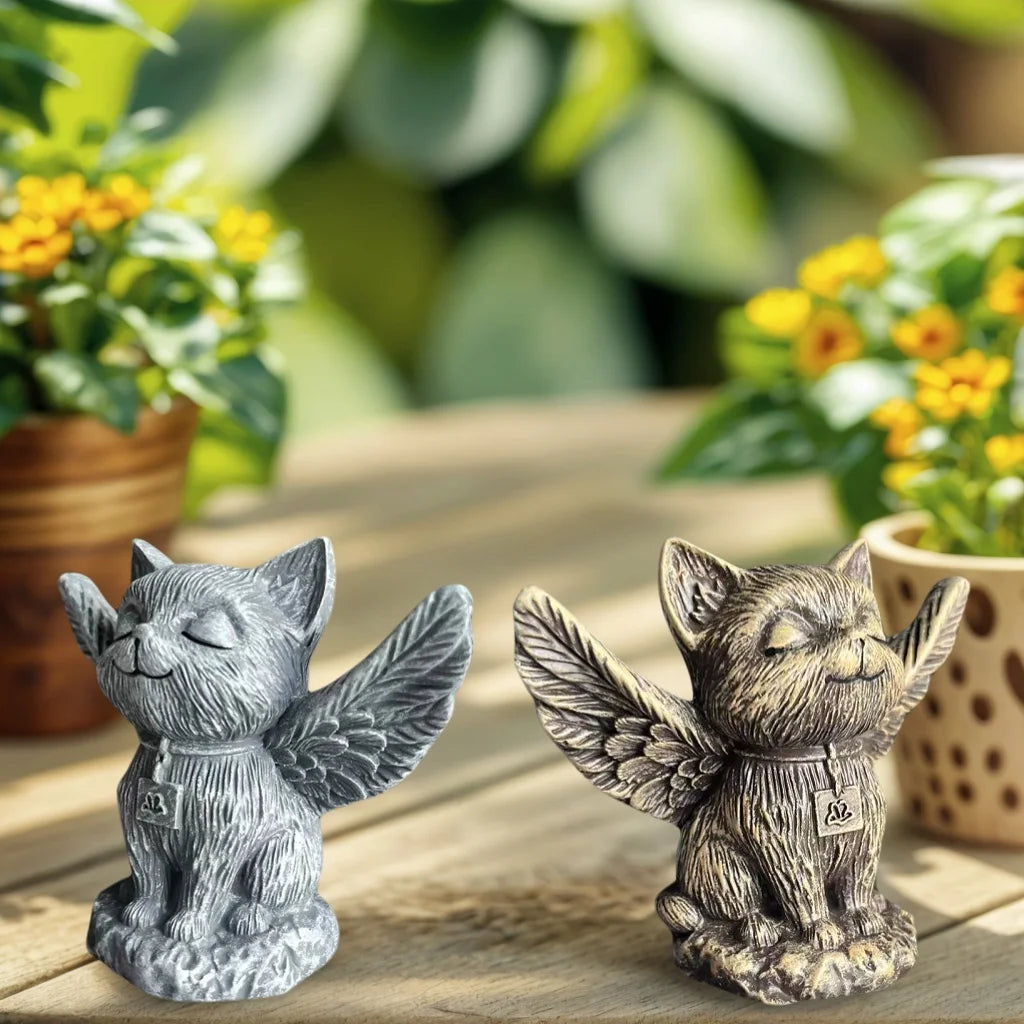 1 Exquisite Fantasy Angel Cat Figurine with Wings, Adding a Dreamy Touch to the Home and Creating a Mysterious Fairy Tale Atmosphere