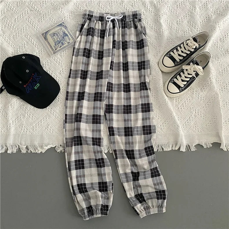 Pants Women New Bunch of Feet Fashion Loose Black Plaid Summer Harajuku Students Streetwear Harem Long Trousers Womens Chic