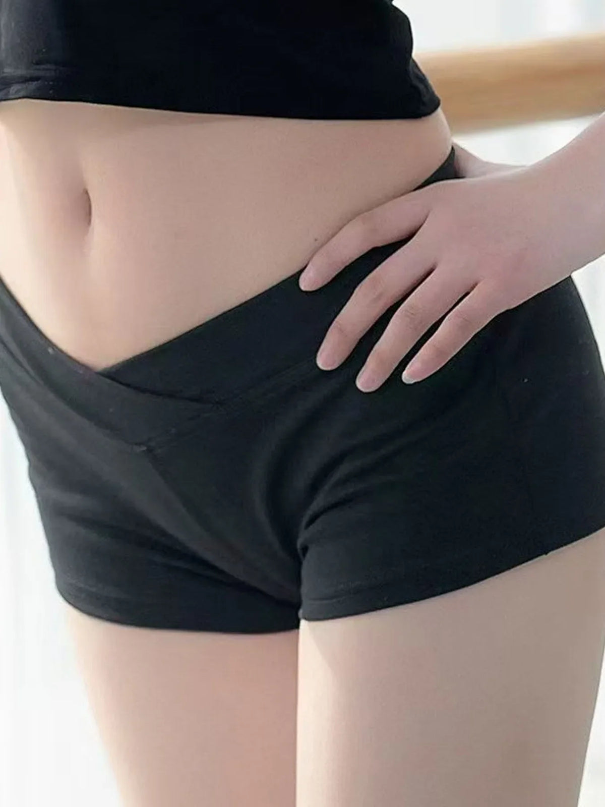 Simple Black Dance Fitness Running Ultra Short Sports Casual Shorts Female Summer Tight Low Waist Sexy Korean