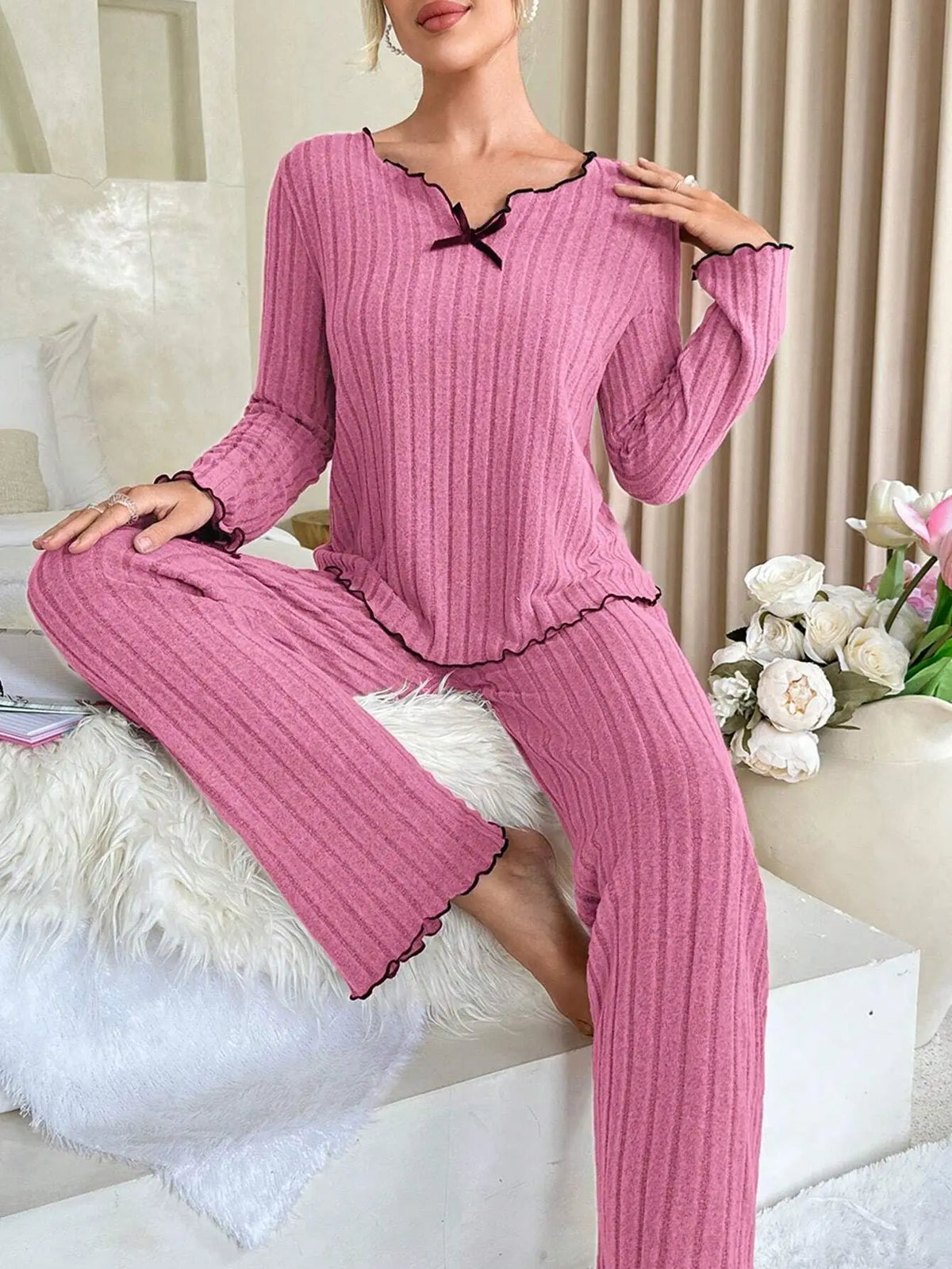 Flannel Warm Sleepwear Women Casual Pajamas Set Long Sleeve T-shirt Top and Trousers Set Homewear Autumn Winter Loungewear