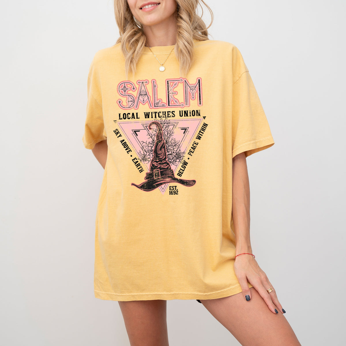 Salem Witches Union 1692 Halloween Sky Above Earth Below Peace Within Local Witch Union Comfort Colors Tee