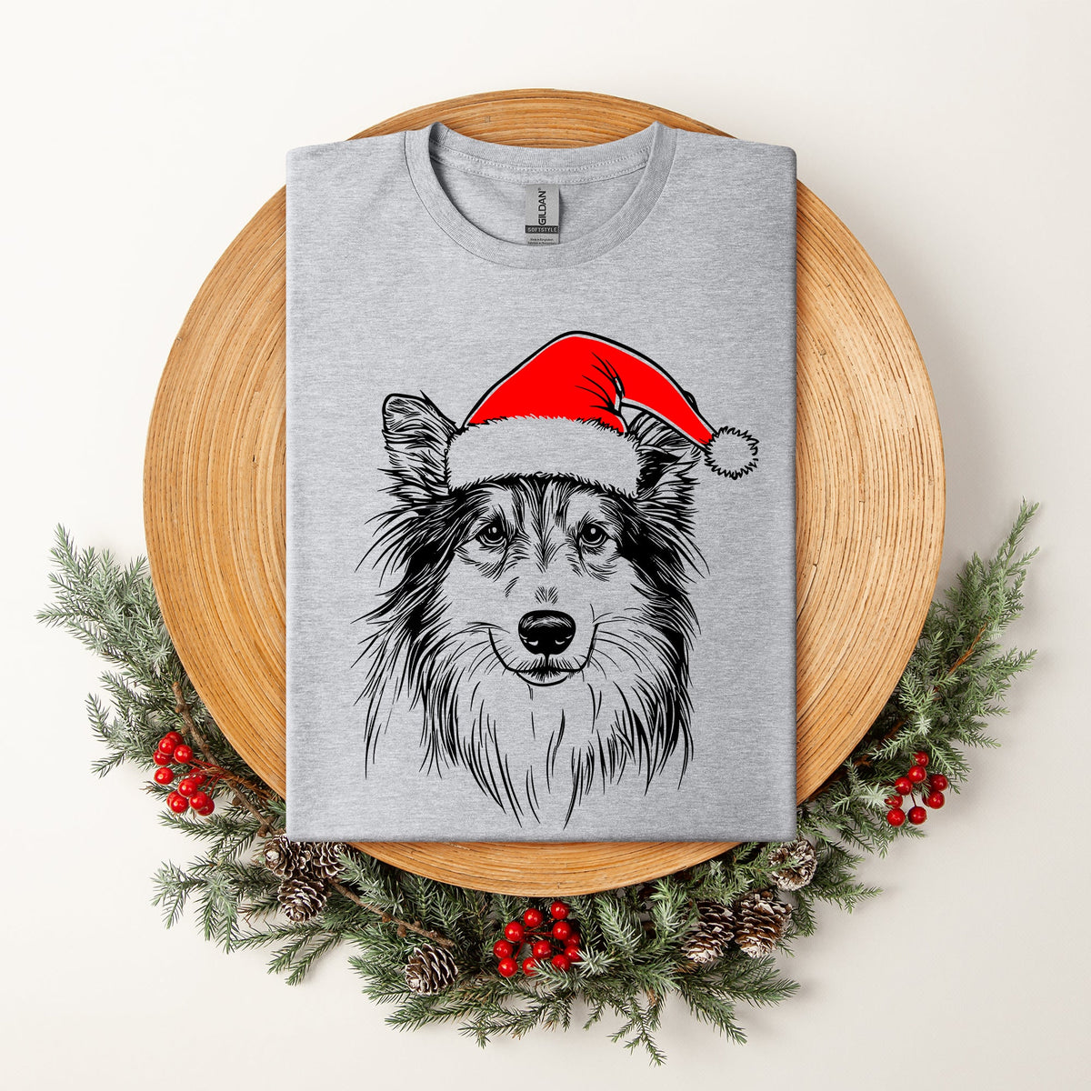 Sheltie Shetland Sheepdog Santa Christmas Dog Lover Holiday Edition For Pet Parents Comfort Colors Tee