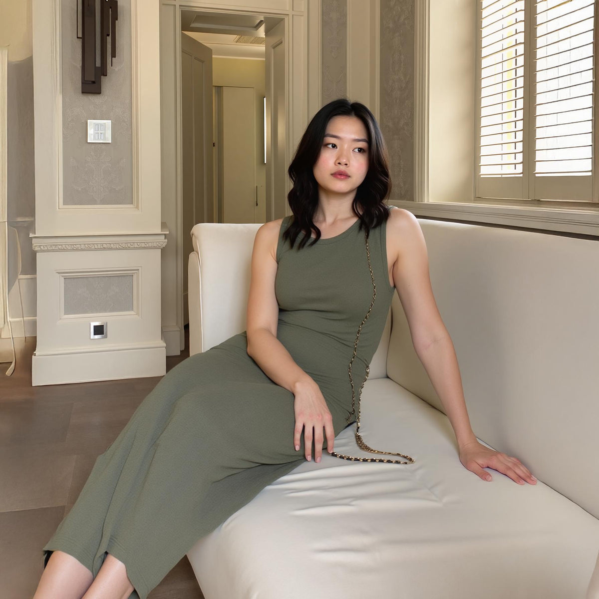 Women's Sleeveless Scoop Neck Maxi Dress