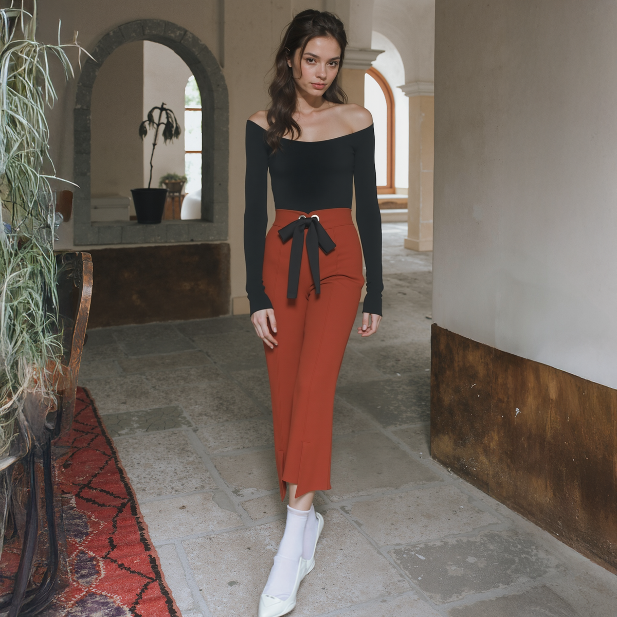 Women's High Waist Front Slit Trouser In Ruby