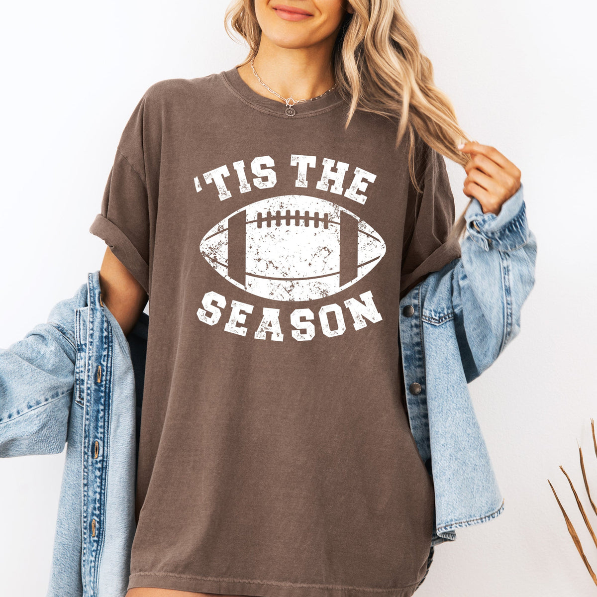 Tis The Season Football Tailgate Party Touchdown Big Game Game Day Sports Enthusiast Comfort Colors Tee