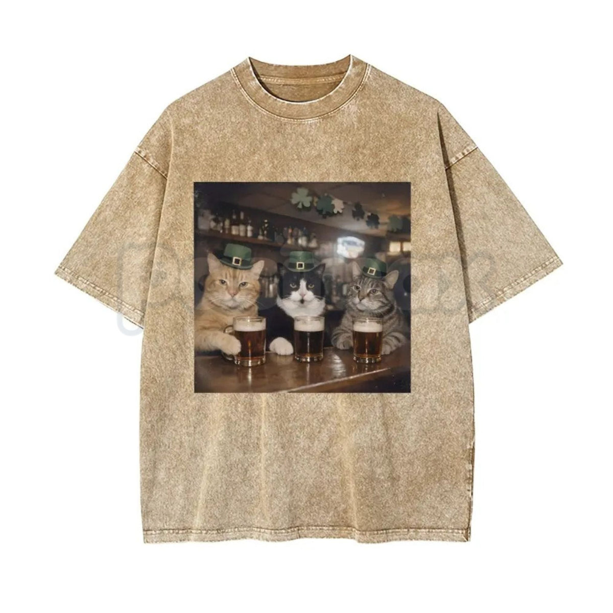 Unisex Cat Vintage Shamrock Washed T-Shirt – Funny Lucky Cat St. Patrick’s Day Graphic Tee
