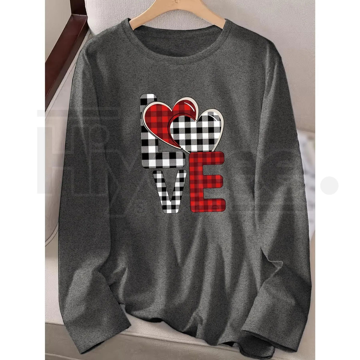 Valentine's Day Heart Print Long Sleeve T-Shirt – Women's Autumn Winter Crew Neck Top with Slight Stretch
