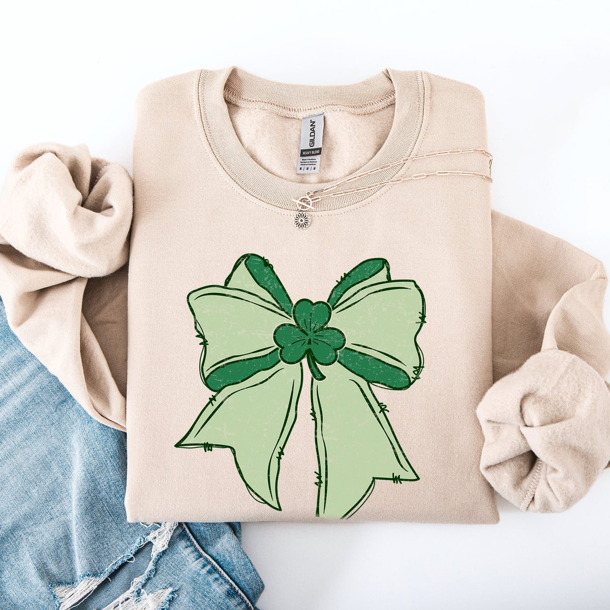 Vintage Bow Coquette St Patrick's Day Shamrock Clover Leprechaun Lucky Sweatshirt