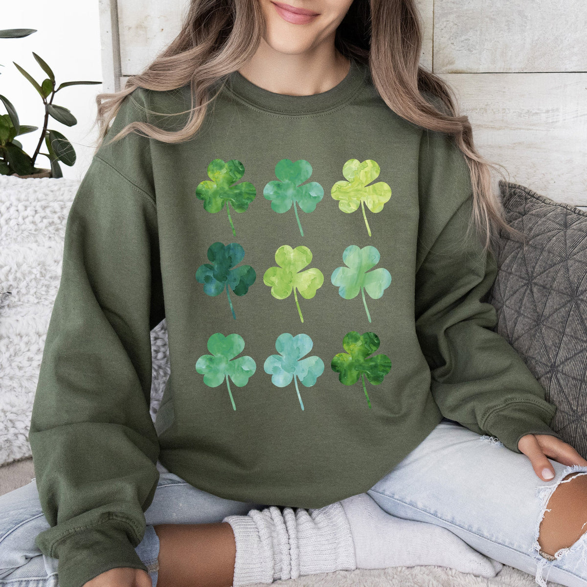 Watercolor Shamrocks In Rows St Patrick's Day Theme Artwork For Festive Gatherings Soft Cotton Blend Sweatshirt