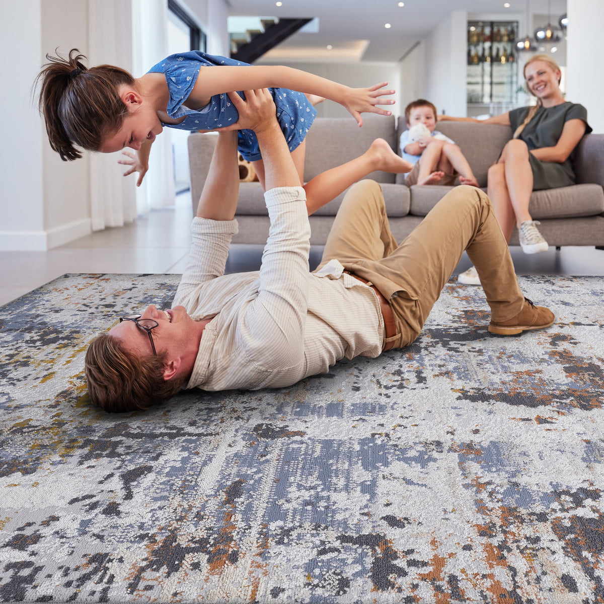 NAAR PAYAS Collection 5X7 Ivory / Blue / Abstract Area Rug