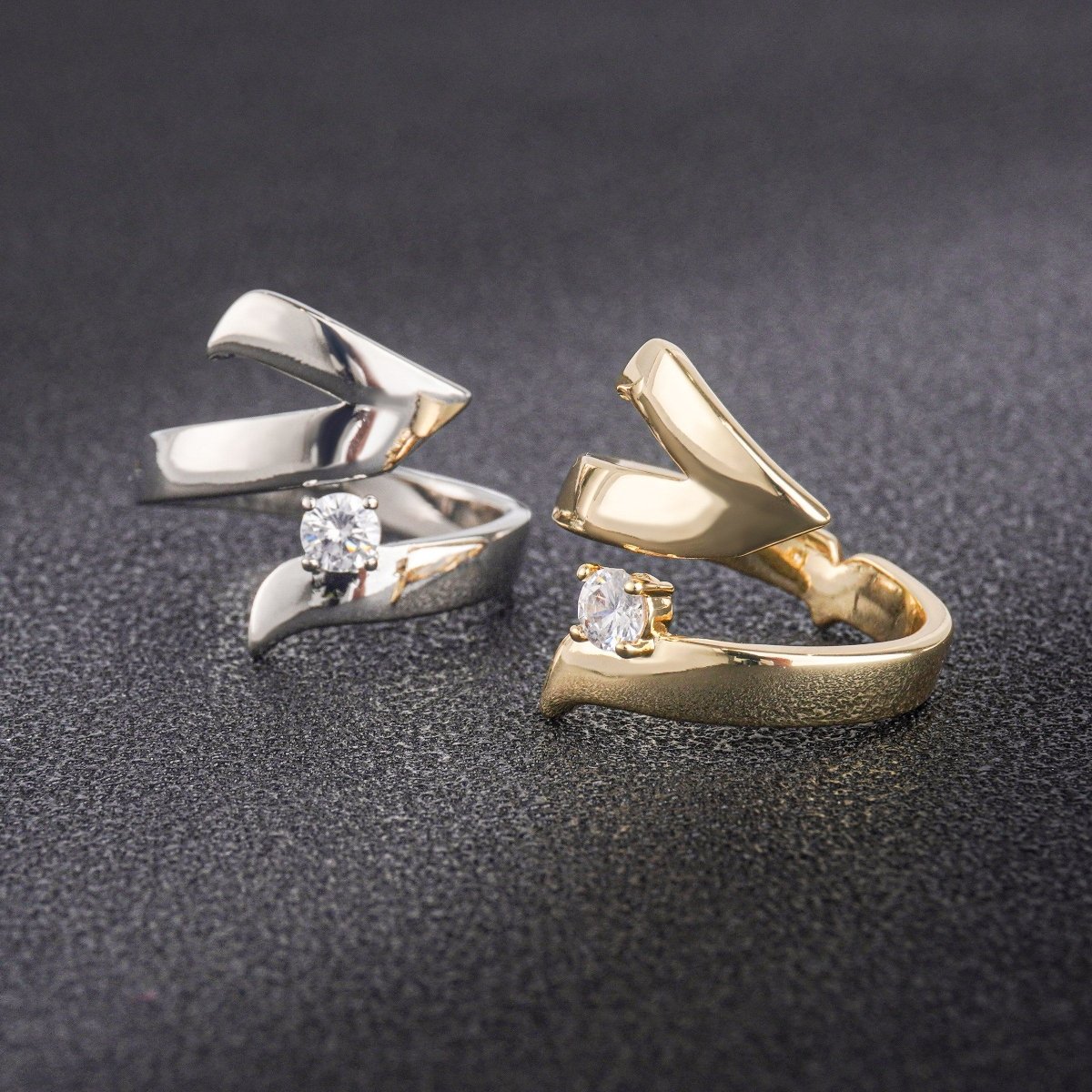 Artisan Asymmetric Diamond Ring Edgy Glamour for Standout Moments (MAC282)