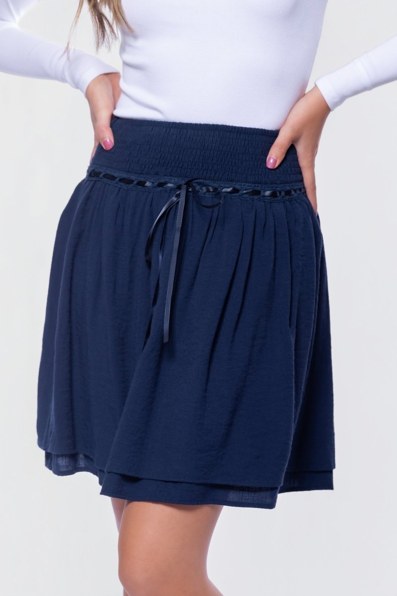 Avery Skirt 20" (Navy)