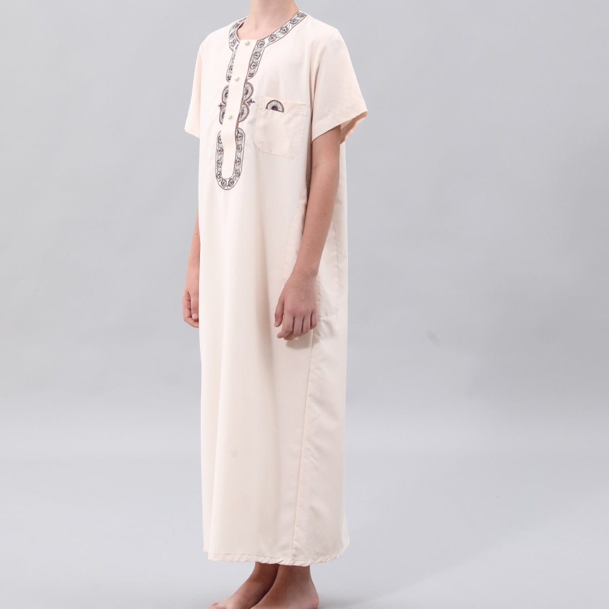 Boys' Embroidered Thobe with Chest Pocket(MKB026)