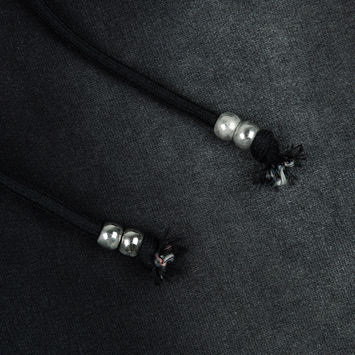 Commons Pearled Star Sweatshort Vintage Black