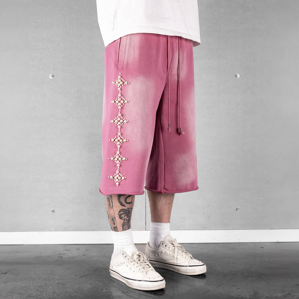Commons Pearled Star Sweatshort Pink