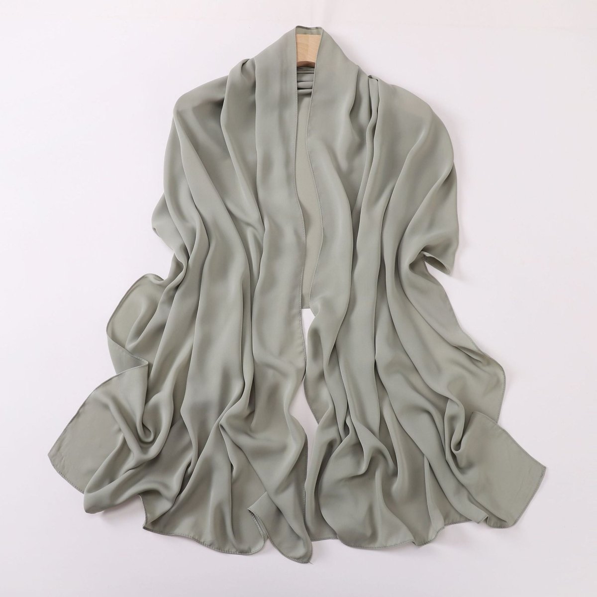 Crinkle-Resistant Long Hijab Silk-Like Hijab (MH154)