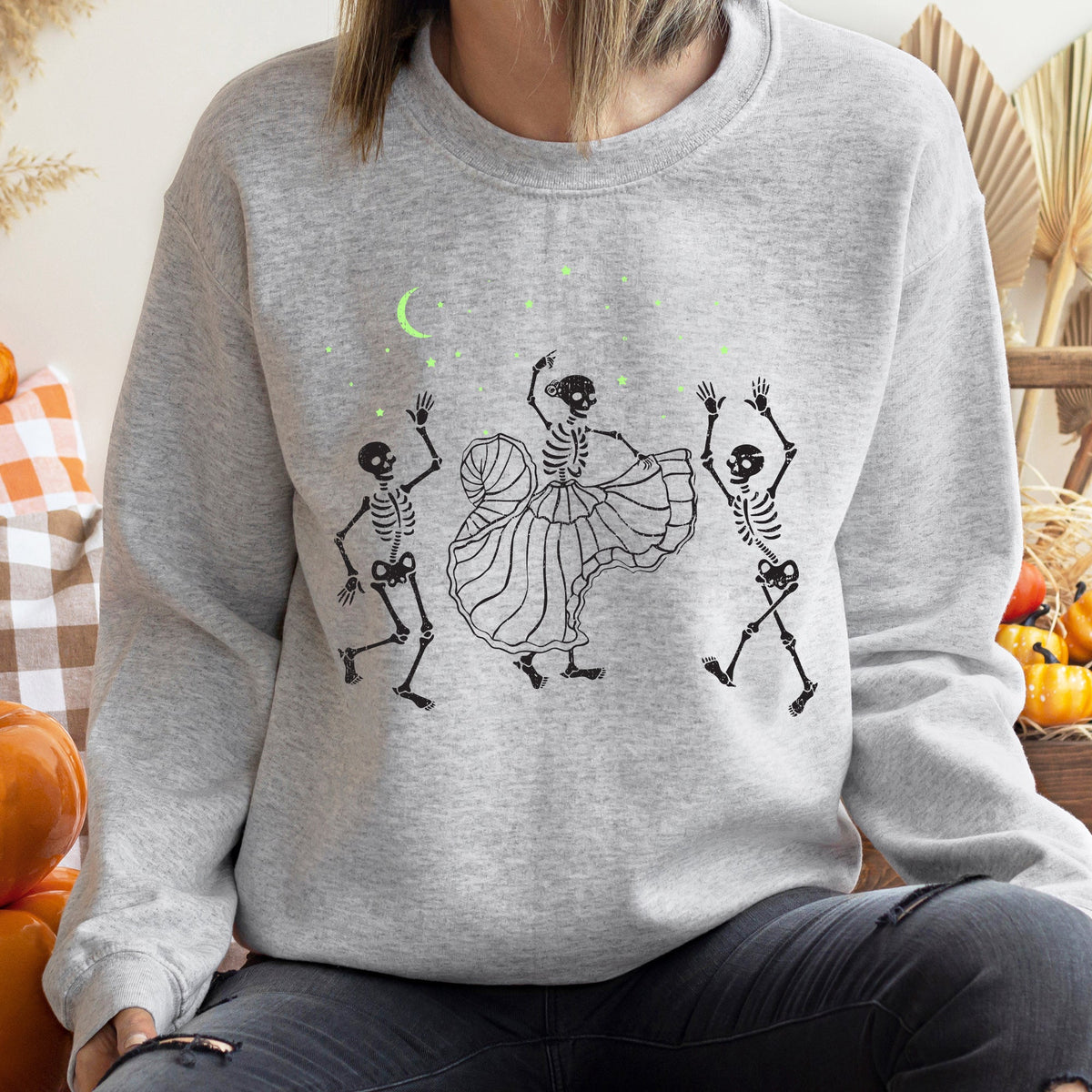 Skeleton Latin Dance Halloween Spooky Skeleton Party Graphic Artwork Edition Sweatshirt