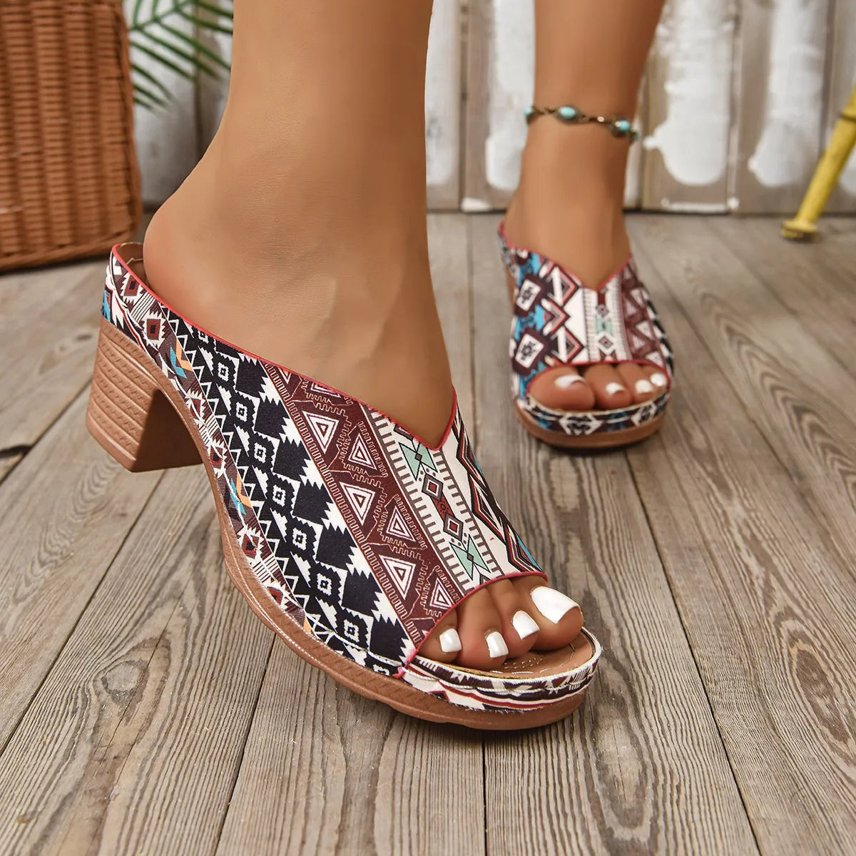 Printed Open Toe Block Heels Sandals