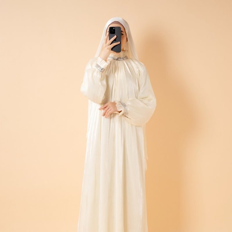 Elegant Glossy Flower Cuff Sequinned Abaya |  Glossy Abaya With Sequins (MA140)
