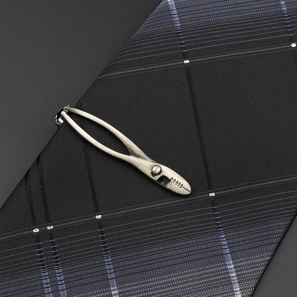 Men's Metal Tie Clip Vintage Unique Shape Bright Stainless Steel Necktie Clasp Gentleman's Party Luxury Tie Bars Clips Wedding Luxury Design Accessories For Men