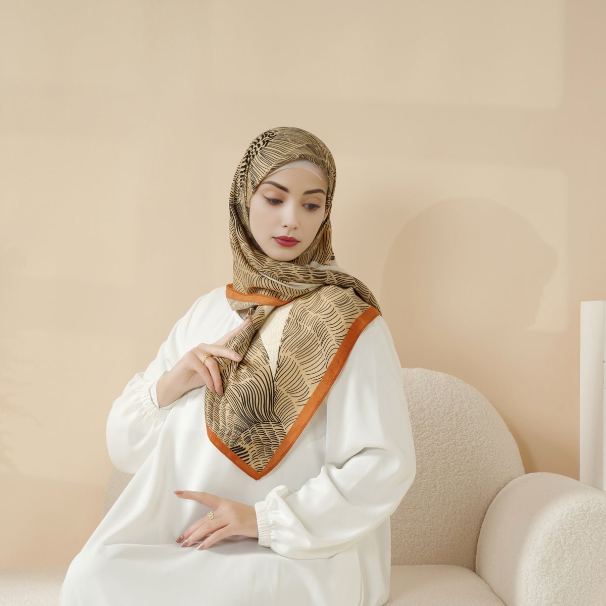 MH096 Printed Cashmere Touch Square Hijab