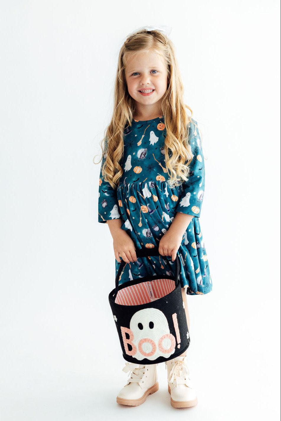 Happy Haunting 3/4 Sleeve Pocket Twirl Dress