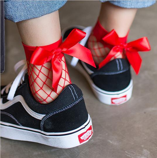 New Fashion Women Black Mesh Short Ankle Socks Girls Fishnet Socks With Cute Bow Ladies Socks in 6 Colors Outdoor Stylish Socks For Women