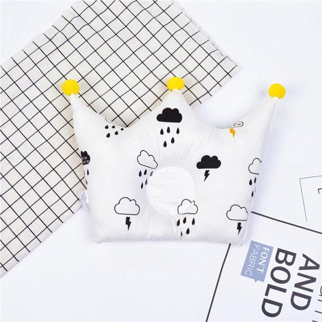 Newborn Baby Shaping Pillow Cute Crown Shape Backrest Cushion Anti-head Correction Bed Neck Support Pillows Baby Pillow Baby Bedding Air Mesh Organic Cotton Soft Baby Pillow Newborn Anti Flat Head Syndrome for Crib Cot Baby Pillow