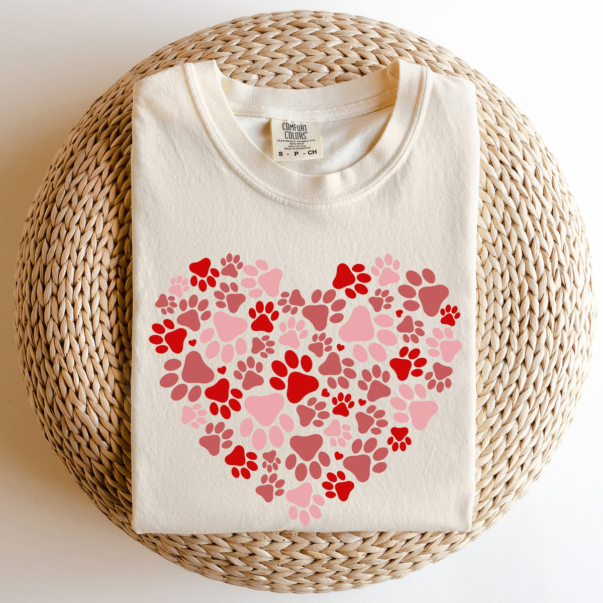 Paw Print Heart Pets Dogs Cats Love For Pet Lovers Gift For Animal Enthusiasts Comfort Colors Tee