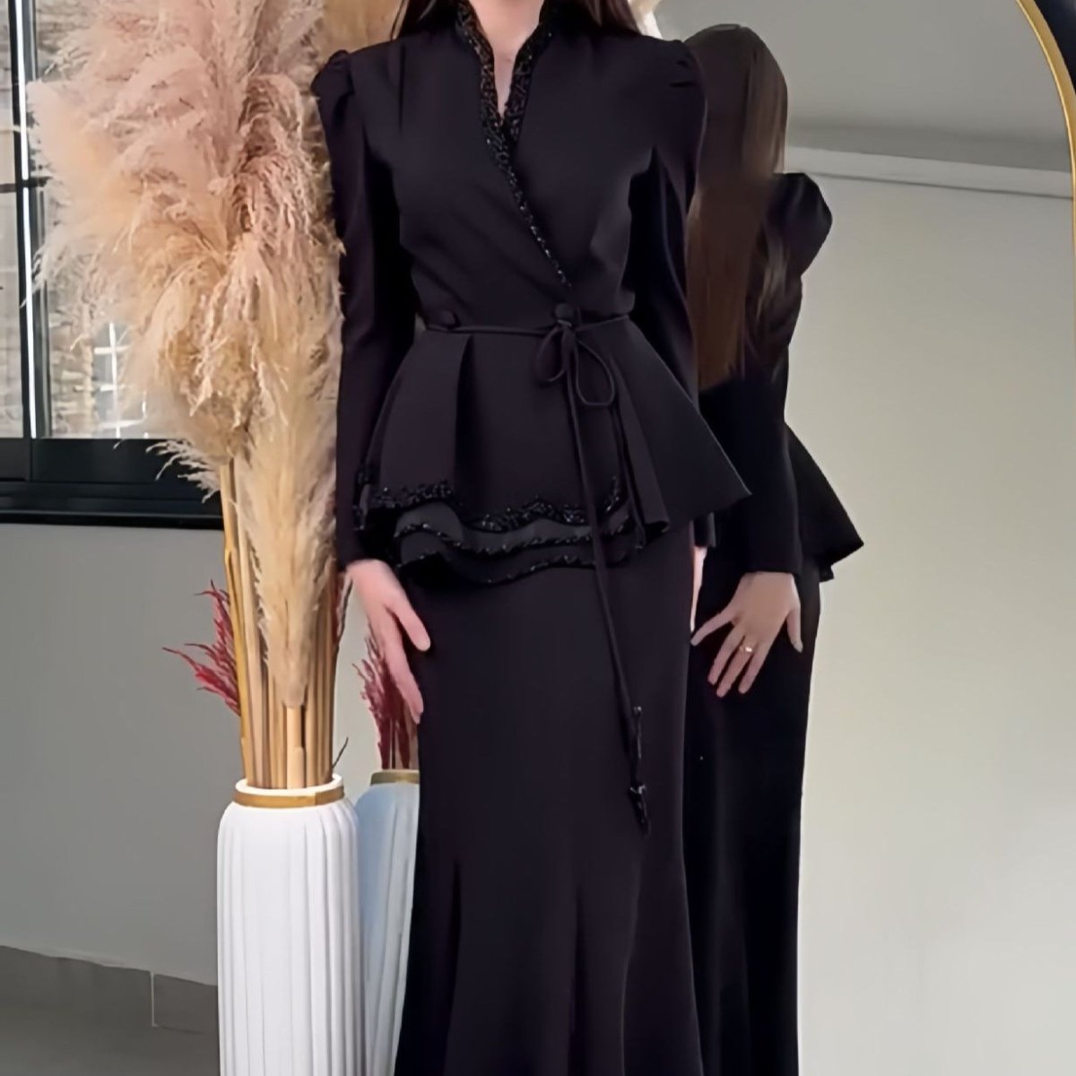 Pearl-Trimmed Blazer & Skirt Set(MS249)
