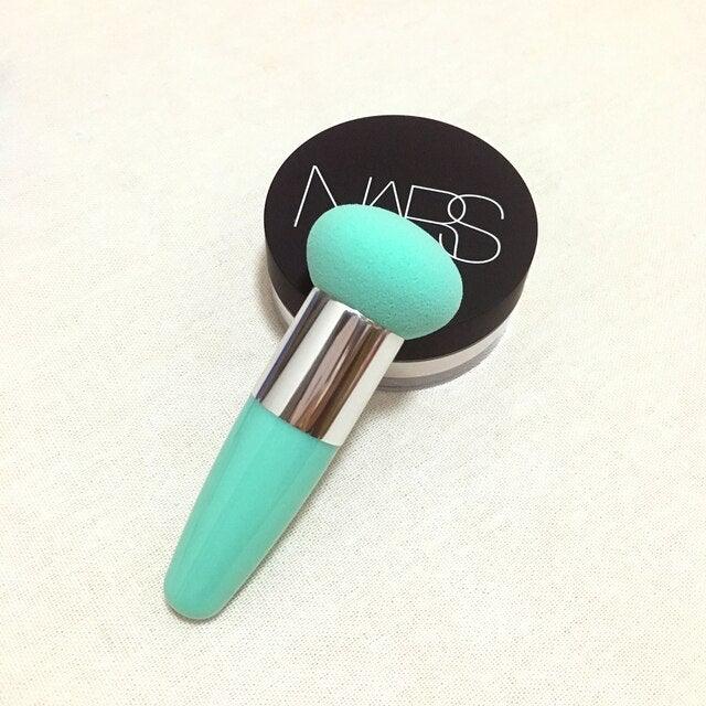 Professional Women Beauty Sponge Mushroom Head Powder Puff With Handle Smooth Shaped Make Up Colorful Sylish Design