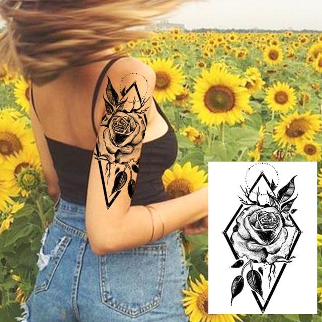 Realistic Tattoos Temporary Womens Flower Sticker Tattoos Waterproof Women Body Art Fake Legs Tattoo Stickers