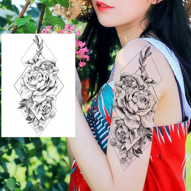 Realistic Tattoos Temporary Womens Flower Sticker Tattoos Waterproof Women Body Art Fake Legs Tattoo Stickers